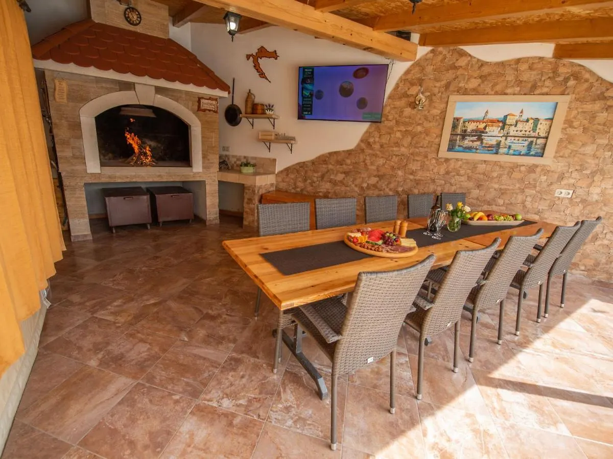 Holiday Home Kuca Luka By Interhome Plano