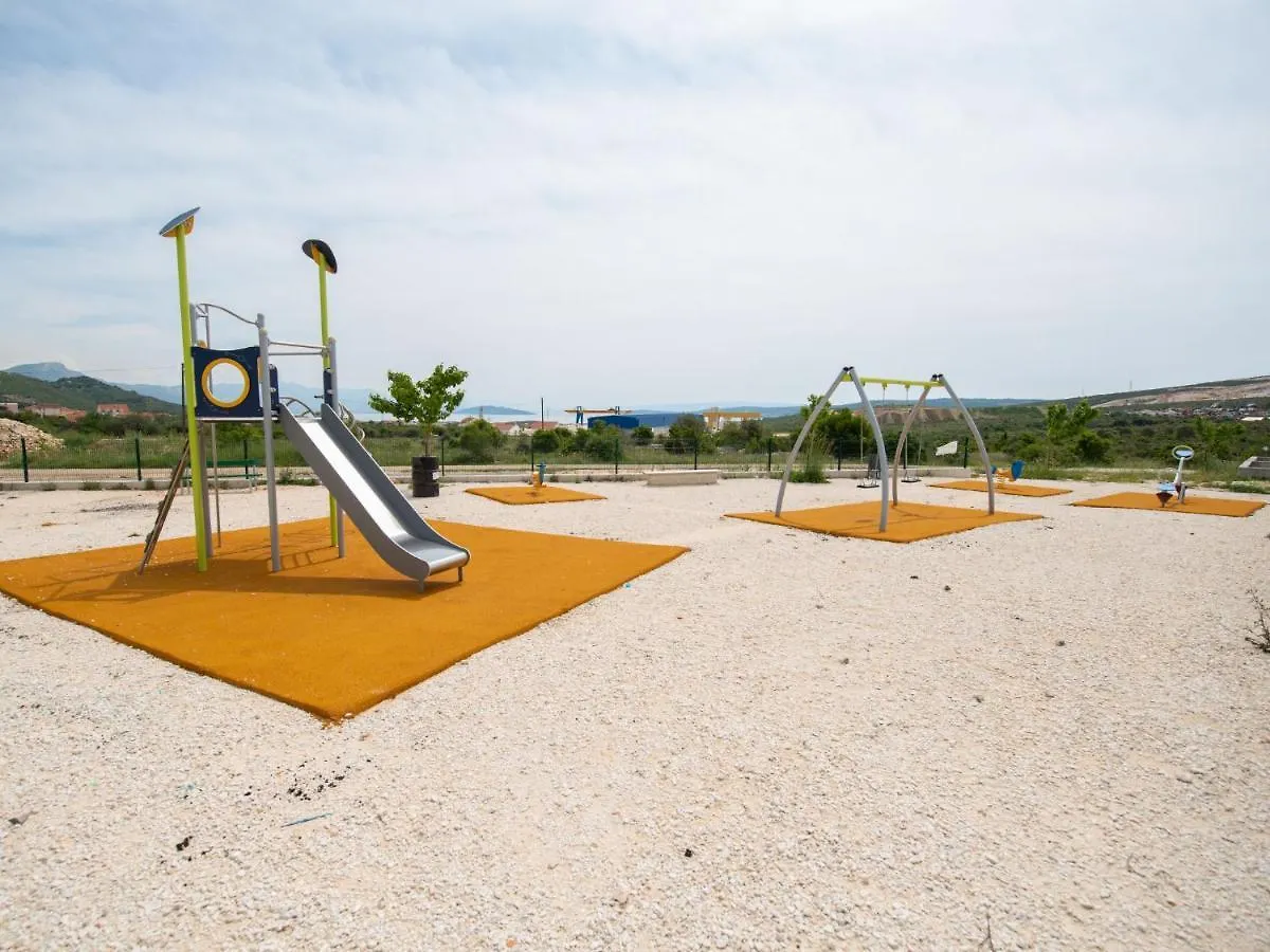 Holiday Home Kuca Luka By Interhome Plano