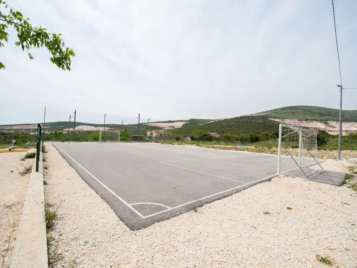 Holiday Home Kuca Luka By Interhome Plano