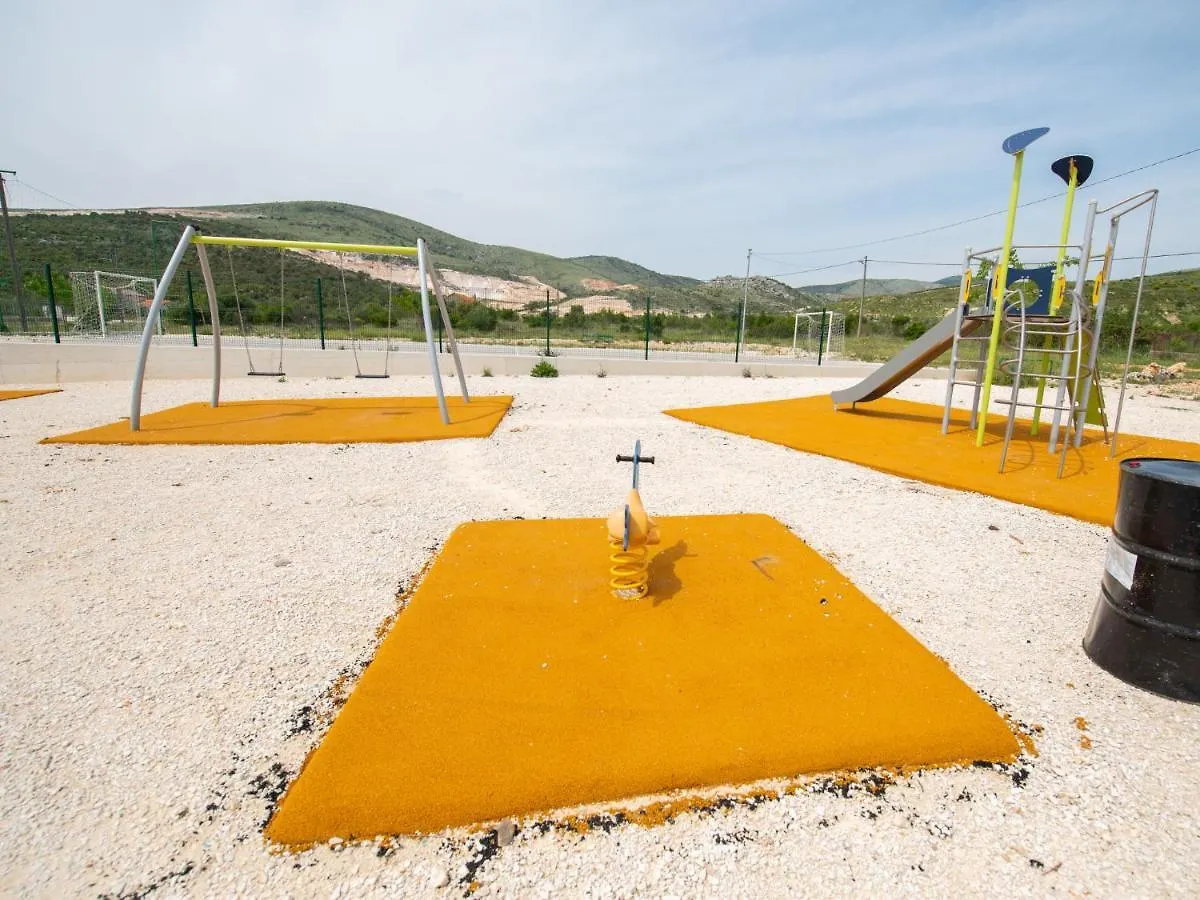 Holiday Home Kuca Luka By Interhome Plano